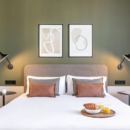 Aspasios Rambla Catalunya Apartments Barcelona Bagian luar foto