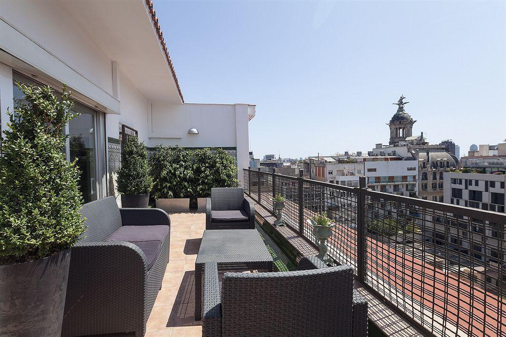 Aspasios Rambla Catalunya Suites Barcelona Bagian luar foto