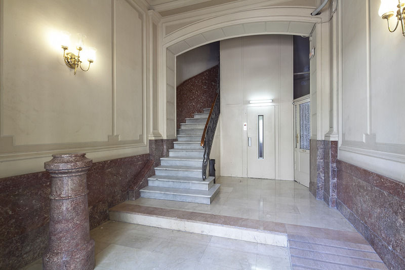 Aspasios Rambla Catalunya Suites Barcelona Bagian luar foto