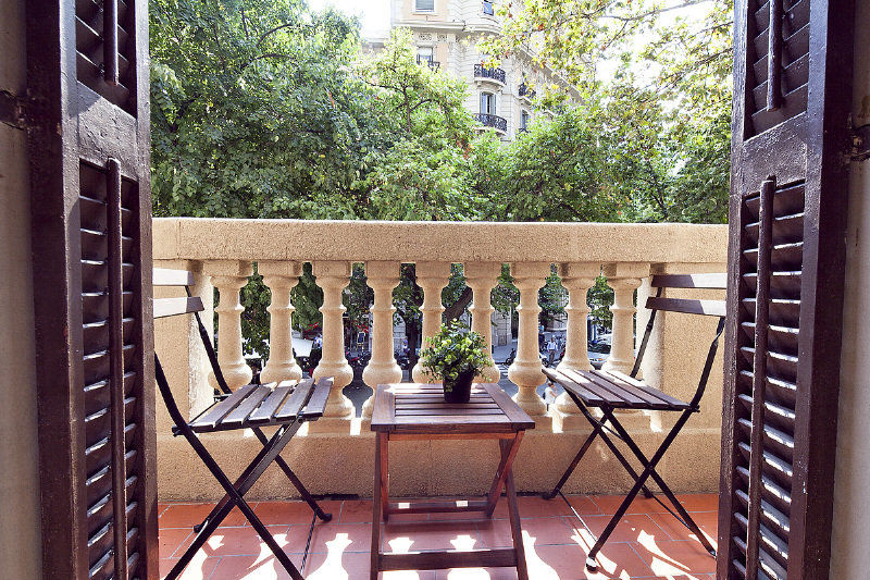 Aspasios Rambla Catalunya Suites Barcelona Bagian luar foto