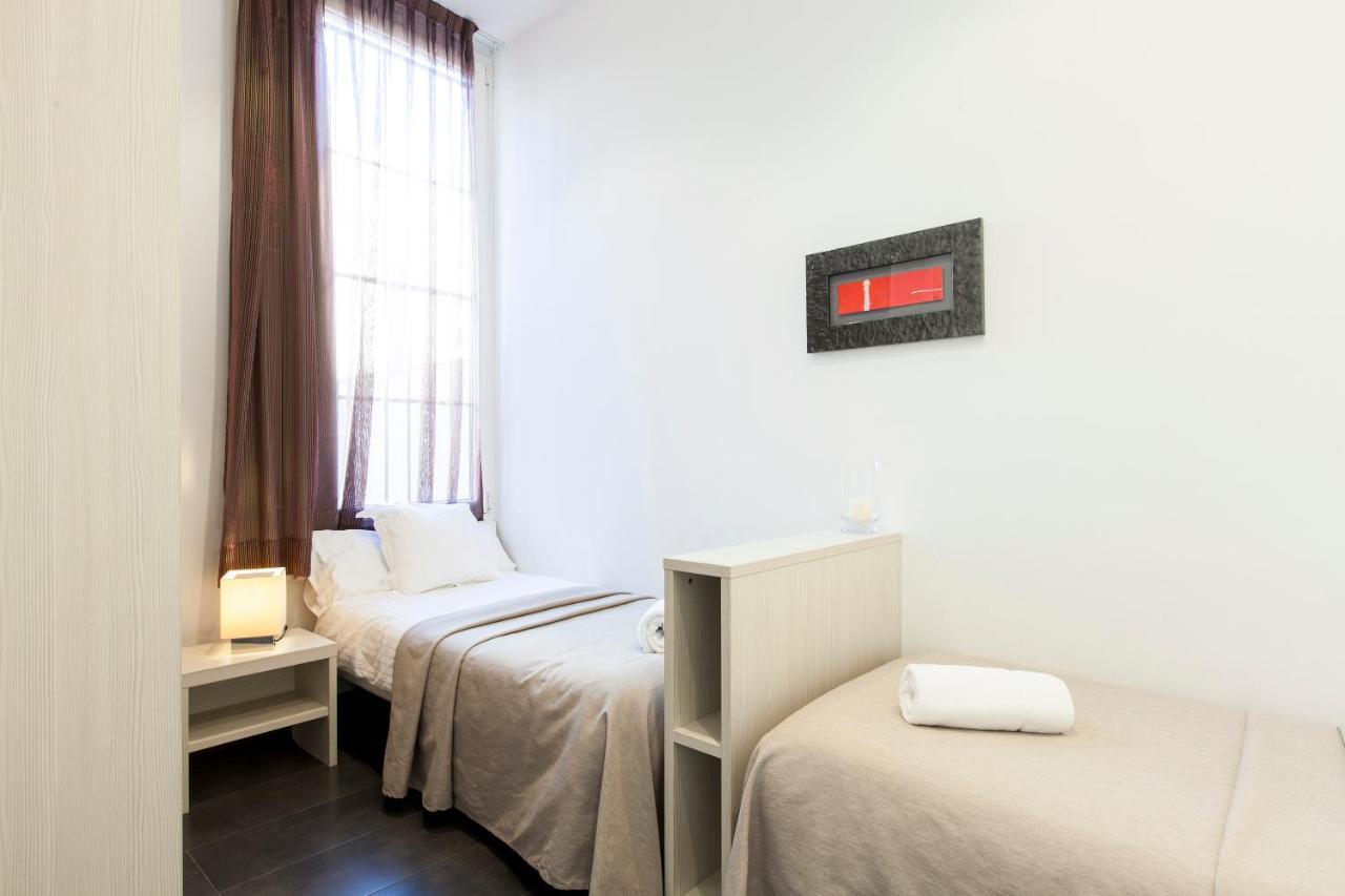 Aspasios Rambla Catalunya Suites Barcelona Bagian luar foto