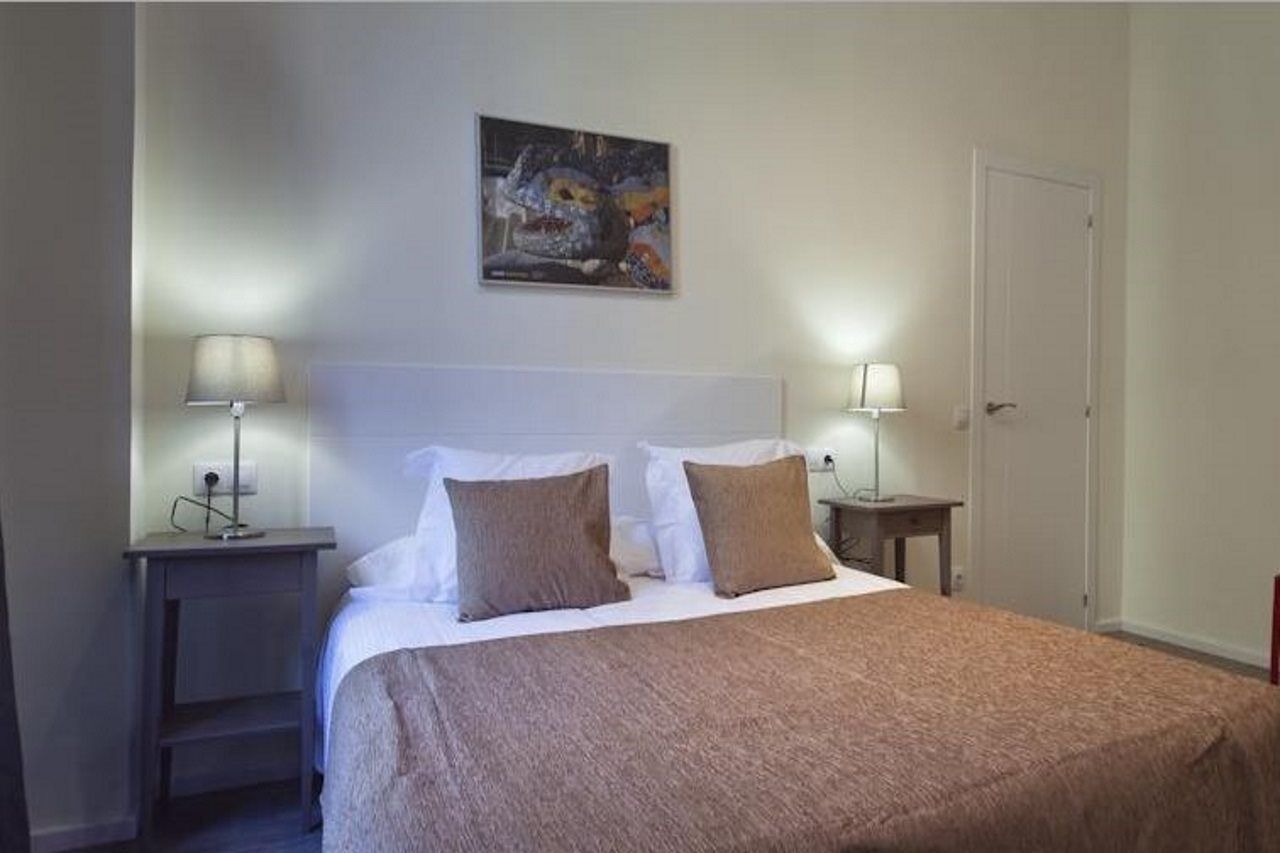 Aspasios Rambla Catalunya Apartments Barcelona Bagian luar foto